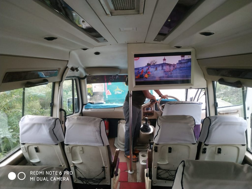 outstation tempo traveller booking Noida