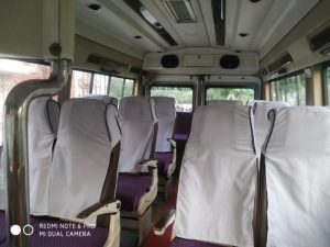 deluxe tempo traveller in noida