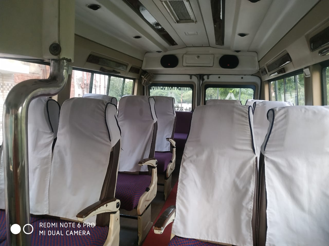 tempo traveller in noida